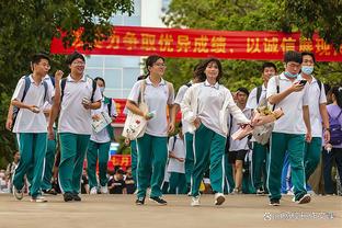 体坛：重视年轻球员，越南国家队大换血招入15名国奥球员